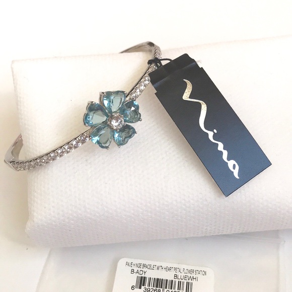 🎉HP🎉NINA Ady Pavé Heart Petal Bracelet - Picture 2 of 6